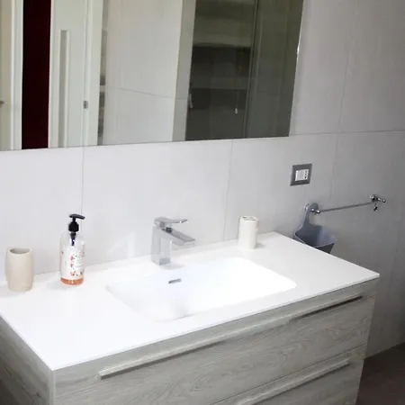 Casamamy Nocleg ze śniadaniem Pompeja